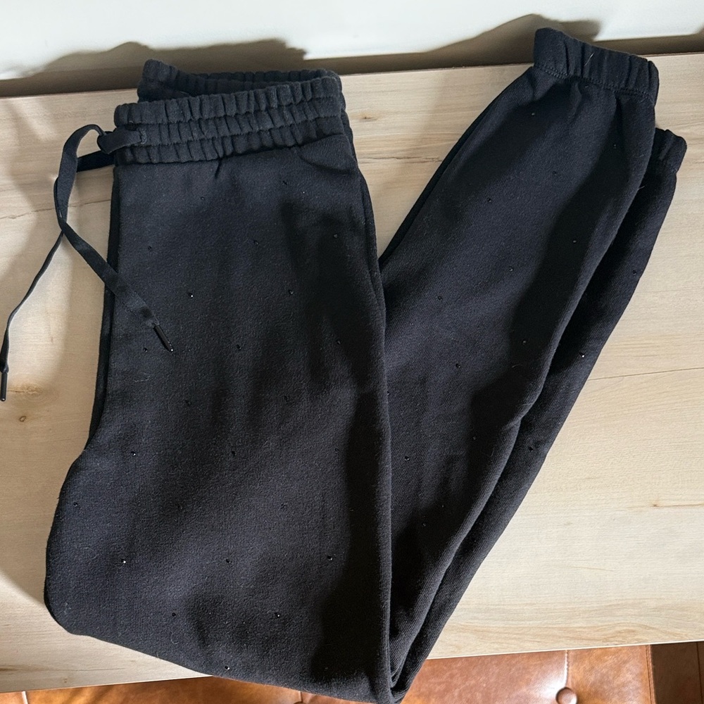 NWOT Victoria’s Secret Sweatpant Joggers with Black Diamond Accents